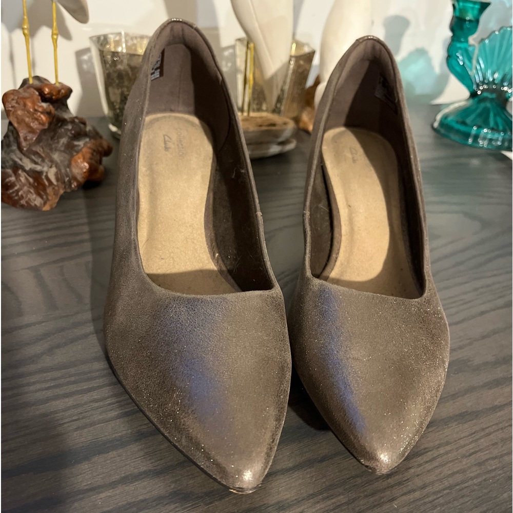 Clark’s gunmetal heels